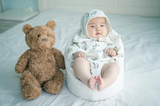 铜川宝宝吐奶是什么原因 铜川宝宝吐奶是什么原因